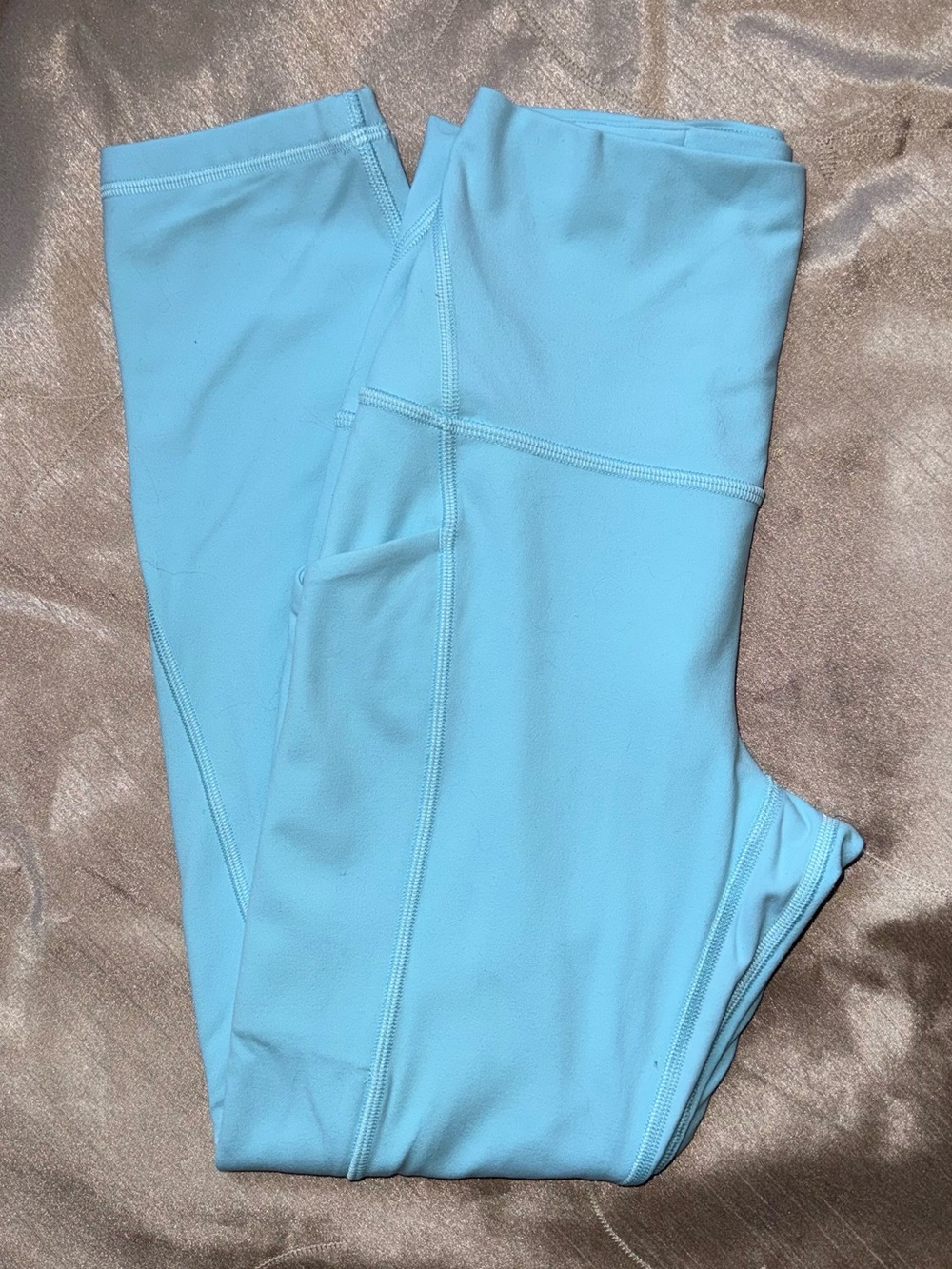 Lululemon Wunder Train High Rise Leggings With Pockets in Tidal Teal